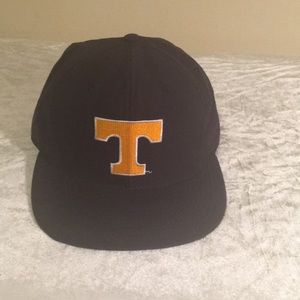 Tennessee vols baseball cap, size 7 1/4 fitted